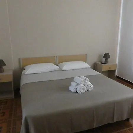 - Vacanze Coppa Di Cielo Couette-café 2*